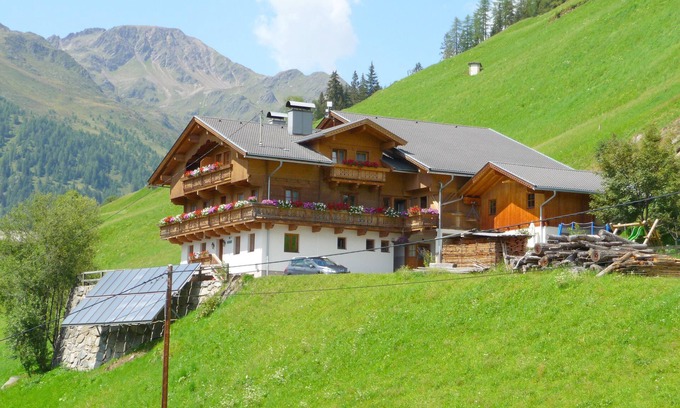 Innervillgraten Apartment | Appartmenthaus Gutwenger Selmerhof