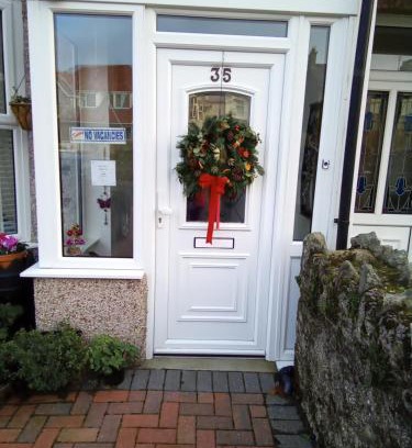 Holyhead Bed & Breakfast | Applebys Guest House