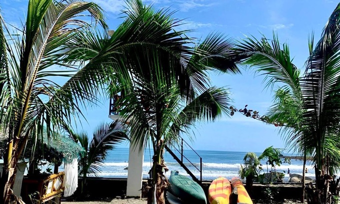 Real Hotel | Appleton Little Paradise Beach Resort