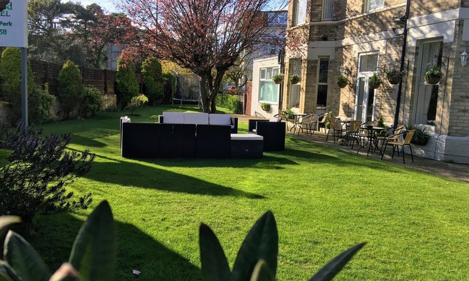 Bournemouth City Centre Hotel | Applewood Hotel