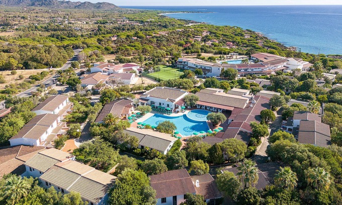 Sas Linnas Siccas Apartment | Apt. Dorata SA Condominum Swimming Pool