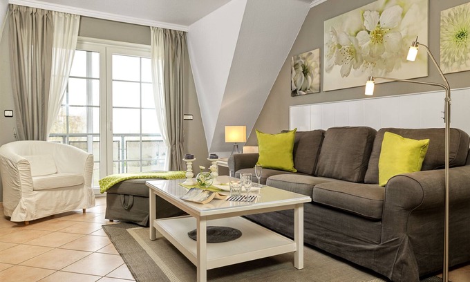 Gollwitz Apartment | Apt. FRIESENSTÜBCHEN - Top floor apartment in the heart of Gollwitz