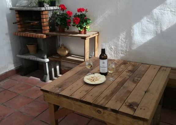Distrito Noroeste Apartment | Apto con patio y barbacoa BBQ H de la Reina