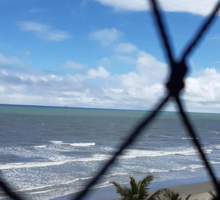 Centro Apartment | Apto pé na areia com vista para o mar no Litoral Sul