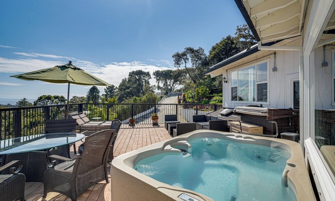 Aptos House | Aptos Home w/Decks & Hot Tub - 2 Mi to Beach!