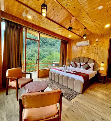 Manali Hotel | Apurwa Grand Resort