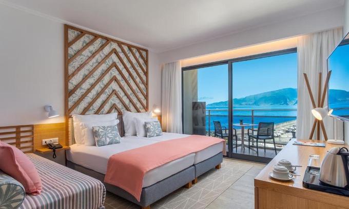 Porto Moniz Hotel | Aqua Natura Bay