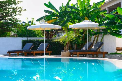 Messonghi Apartment | Aquarius Beach Hotel