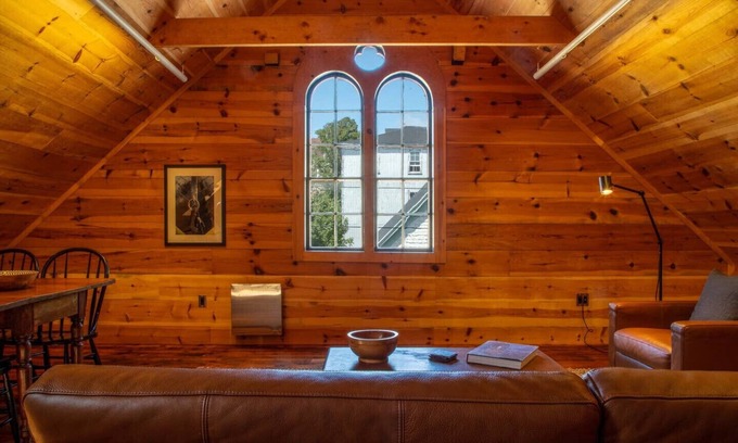 Lunenburg Waterfront Condo | Architecturally-designed in Lunenburg - The Bluerocks