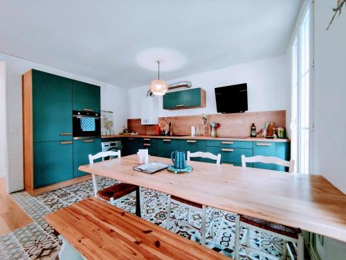 Auxerre Apartment | Ardillière - Séjour à Auxerre