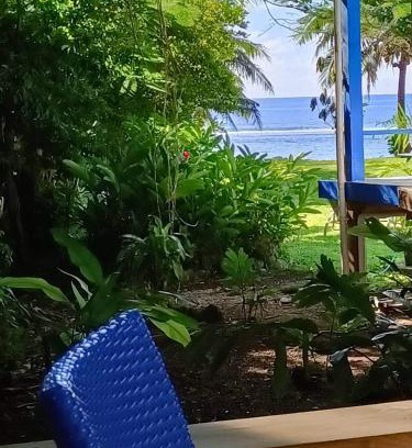 Avarua Apartment | Are Tamareni 2BR Beach Cottage or River Studio