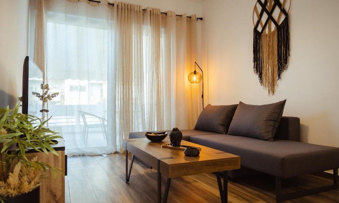 Dafni-Ymittos Apartment | Aria apartment