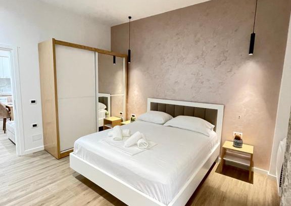 Vlore House | Arial Trinity Suites