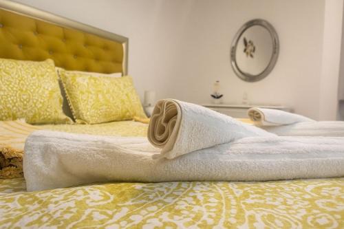 Kamari Apartment | Armira studio