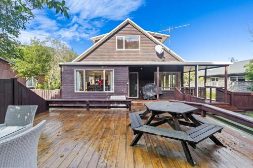 Tata Beach House | Aroha at Tata - Golden Bay Holiday Home