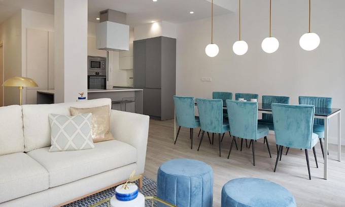 San Sebastian Centro Apartment | ARRASATE SUITE Stylish, Super Central and New.