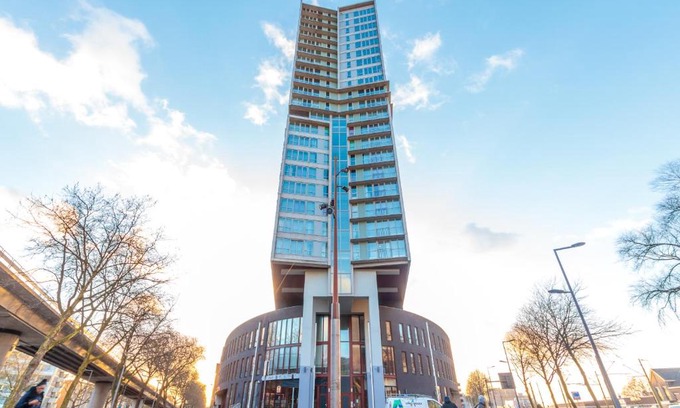 Charlois Hotel | ART Hotel Rotterdam-Fully Renovated