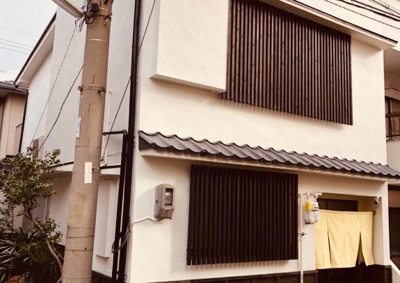 Higashi-osaka Apartment | Art House