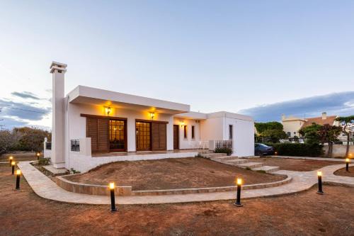 Spata-Artemida House | Artemida Beachside Villa Escape - 50m by the Sea