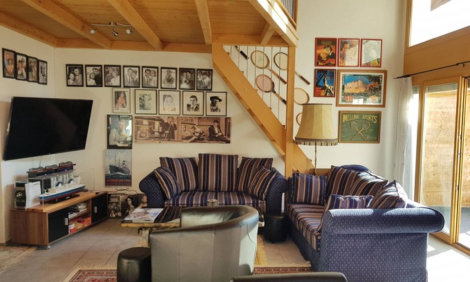 Zillis House | As good as new 3 ½ room apartment in Zillis/Andeer