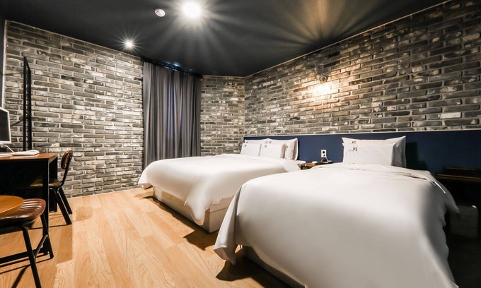 Oncheon-dong Hotel | Asan Wol