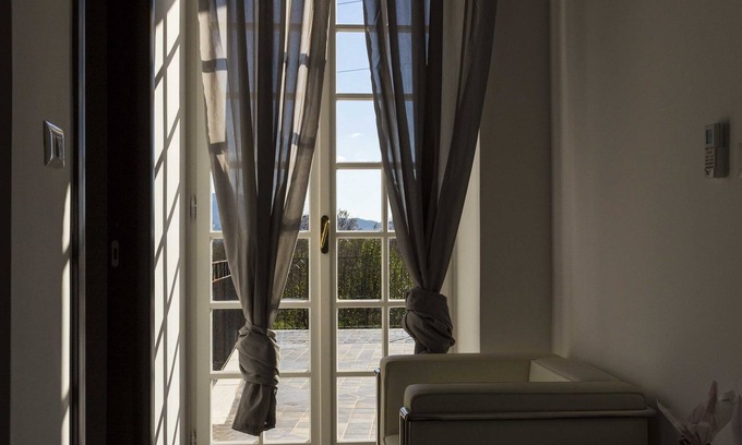 Montano Hotel | Ascot Hotel