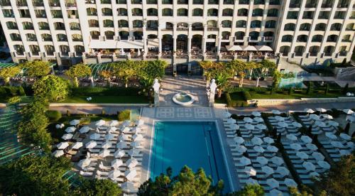 Saints Constantine and Helena Hotel | Astor Garden Hotel