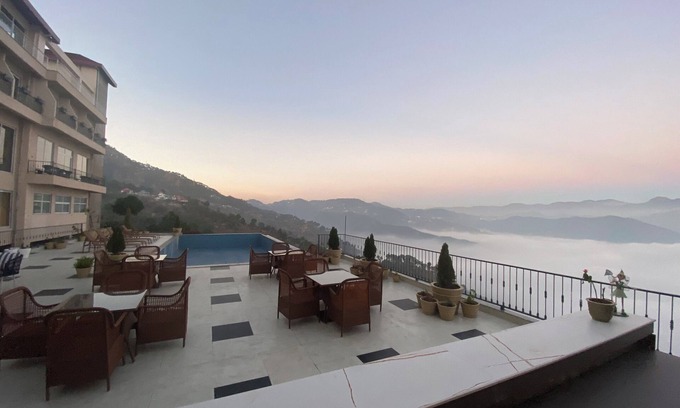 Kumarhatti Hotel | Astra Resort and Caffe Kasauli