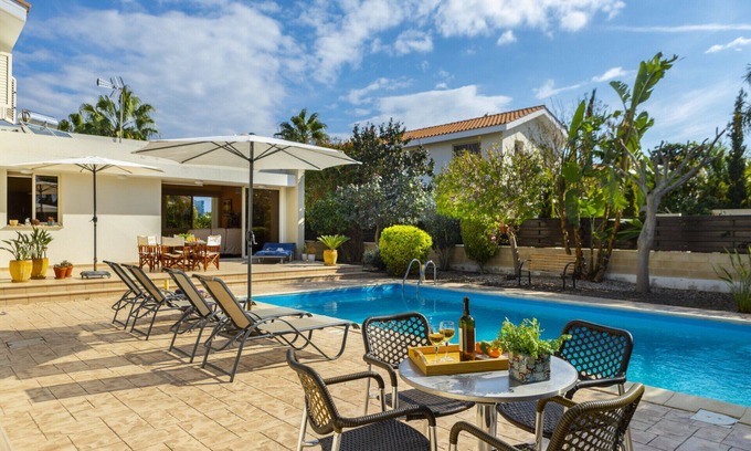 Pervolia Villa | At Last You can Rent the Perfect Luxury Villa in Larnaca, Larnaca Villa 1392