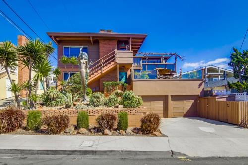 North Pacific Beach House | At The Beach