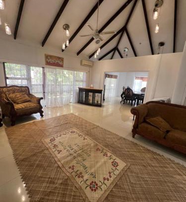 Nuku'alofa House | 'Ataongo's corner