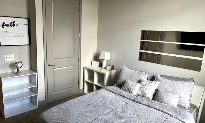 Lindbergh Apartment | ATL Condo Entire Unit!! + Free wifi + Free Parking