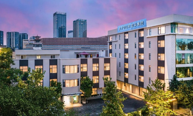 Xishan Hotel | Atour Light Hotel Kunming Dianchi Road South Asia Style First City