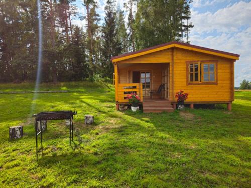 Tervete House | Atpūta Priedītēs - koka namiņi pie Tērvetes Dabas parka ar zirgiem, ponijiem un dabas tuvumu