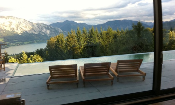 Nussdorf am Attersee Villa | Attersee luxury Design Villa, Pool and sauna, great views, quiet and solitary♥️