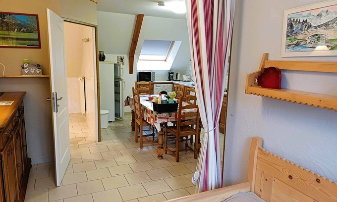 Arrens-Marsous Apartment | ATTIC APARTMENT 35 M² 2/3 PEOPLE