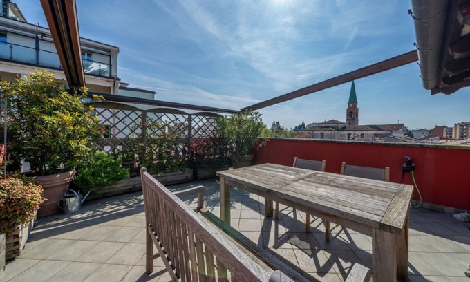 Udine Apartment | Attico del Gusto - Terrace & Private Parking