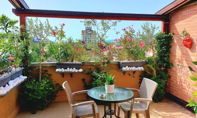 San Donato Apartment | ATTICO IN FIERA apartment