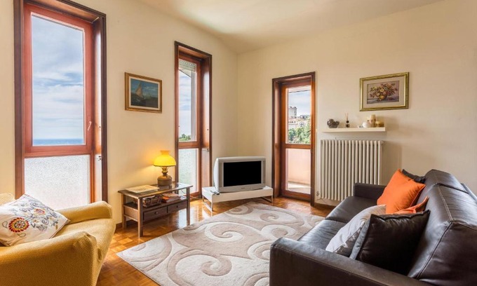 Brunate Apartment | Attico Panoramico