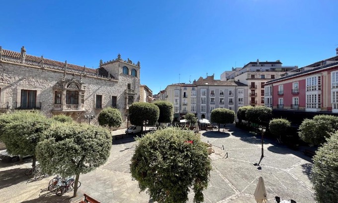 Burgos Apartment | Atuaire Home Plaza de Libertad junto a el CID Campeador Burgos