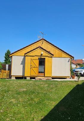 Giffaumont-Champaubert Ski Chalet | Au bord du lac