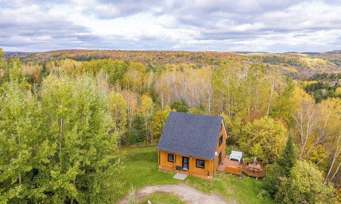Sainte-Melanie House | Au Chic Chalet des Chutes | Chic Cottage | Spa