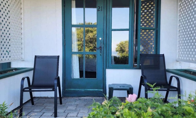 Cap-a-l'Aigle Hotel | Auberge des Nuages