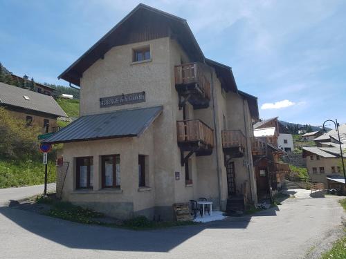 Vars Hotel | Auberge La Coulette