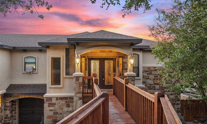 Highland Lake Estates House | Austin Area Serene Resort Home, Heated Pool, Hot Tub