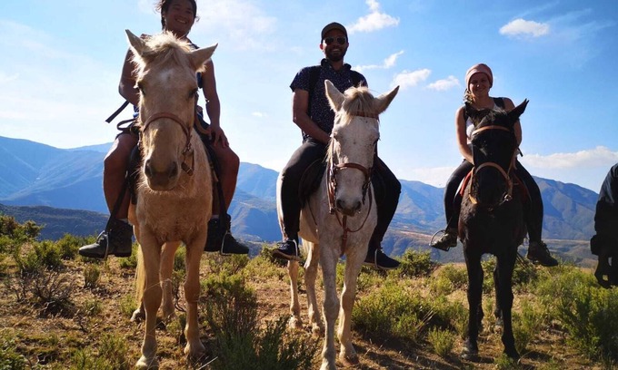 Maseru House | Authentic African thatched house
