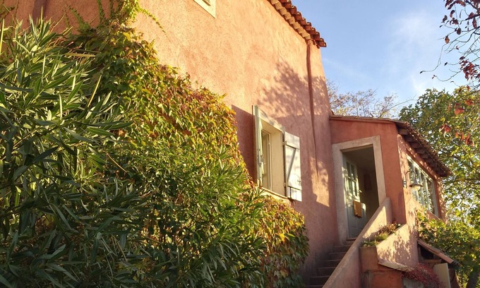 Rians House | Authentic and historic Provençal Village House with private garden