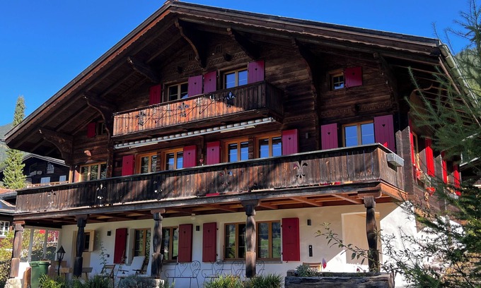 Grindelwald Ski Chalet | Authentic charming chalet 4-6 people