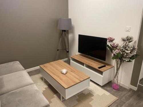 Centre Ville Apartment | Authentique et calme hypercentre Wifi Netflix