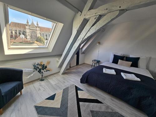 Auxerre Apartment | Aux'Cerfs - Vue imprenable Cathédrale